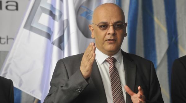 read arafat nu ma duc pe pozitie de ministru nu cred ca este cazul