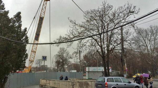 metrorex traficul pe bulevardul eroilor intre bulevardul eroii sanitari si strada sfantul elefterie va fi reluat