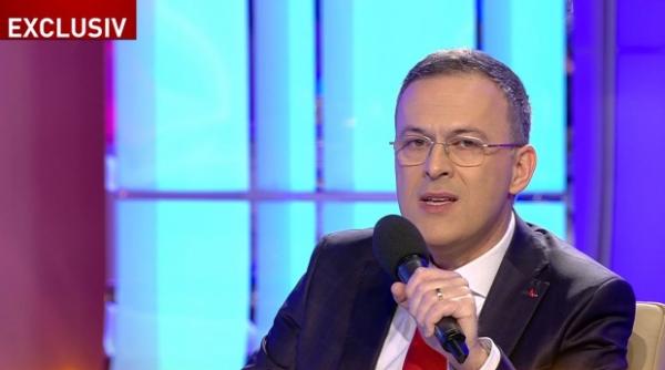 razvan dumitrescu putin imi pasa cine castiga si cine pierde dintre dragnea si iohannis atata timp cat cetatenii sunt cei care pierd mereu