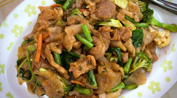 reteta zilei porc caldereta