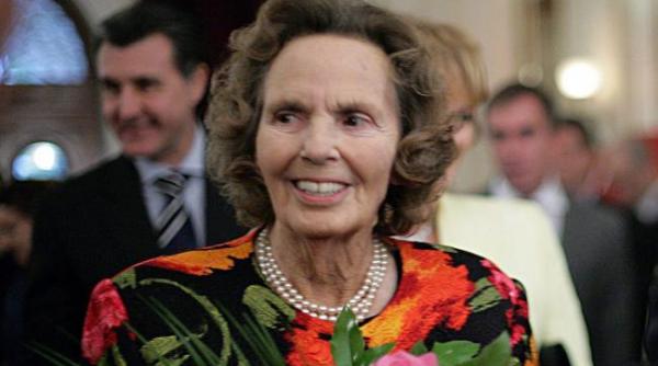 un rond de pe soseaua kiseleff se va numi piata regina ana de romania