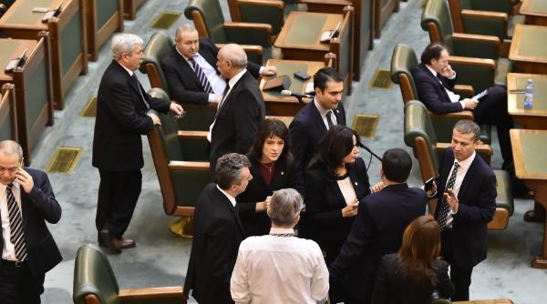 alde si psd si au impartit parlamentul