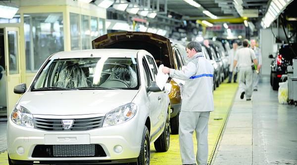 investitiile straine si importurile s au dublat