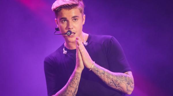 justin bieber acuzat de agresiune si furt in argentina