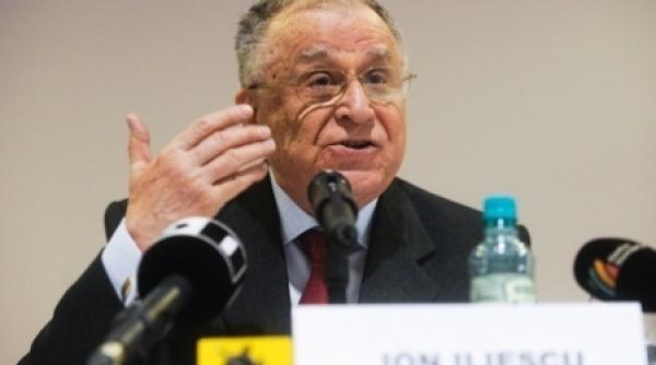 ion iliescu urmarit penal in dosarul mineriadei din 13 15 iunie 1990