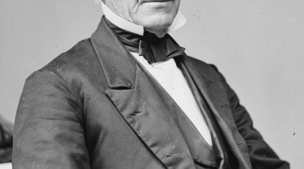 de ce oamenii nu zambesc in fotografiile vechi