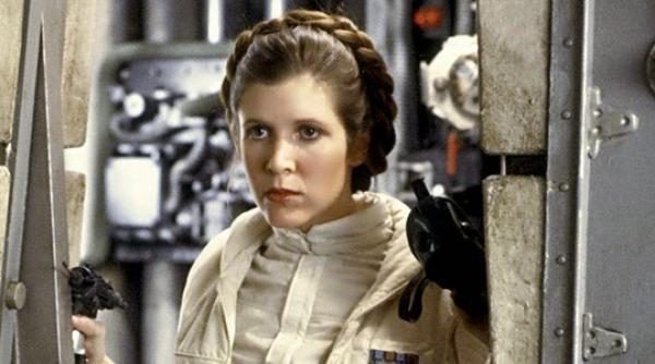 fanii star wars sunt in doliu a murit actrita carrie fisher