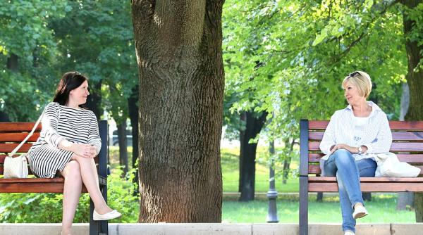 mentinerea contactului vizual in timpul conversatiei suprasolicita creierul