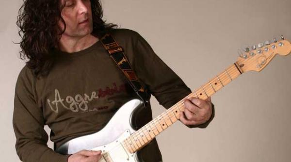 astazi este ziua ta laurentiu cazan