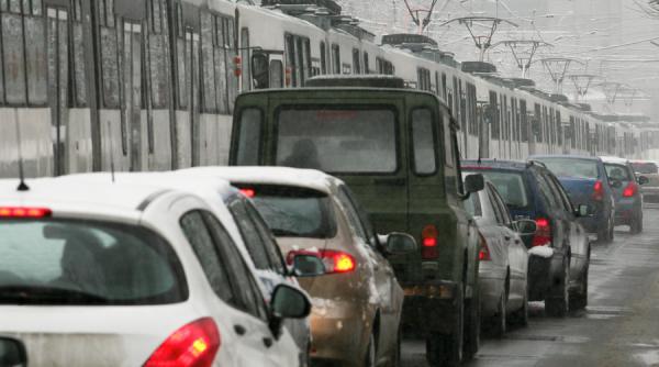 accident pe soseaua progresului circulatia tramvaielor blocata