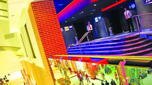 program mall bucuresti revelion 2017 ce mall uri sunt deschise pe 1 ianuarie 2017