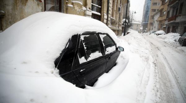 bucurestiul sub zapada cod portocaliu de ninsori si viscol puternic pentru capitala si 11 judete