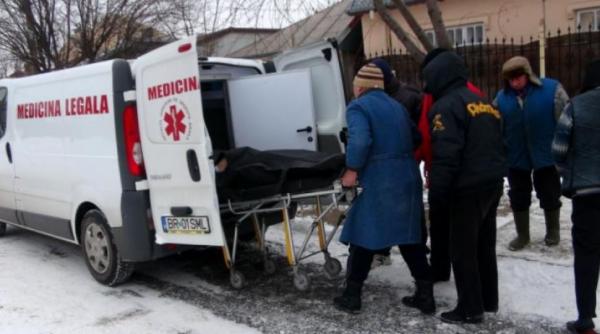 bucuresti trei persoane intoxicate cu monoxid de carbon una a decedat