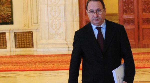 ccr legea privind abilitarea guvernului de a emite ordonante constitutionala