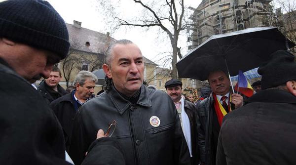 miron cozma astept ca ion iliescu sa plateasca pentru toate crimele pe care le a facut in 1989 si in 1990