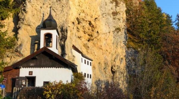 un schit austriac cauta sihastru