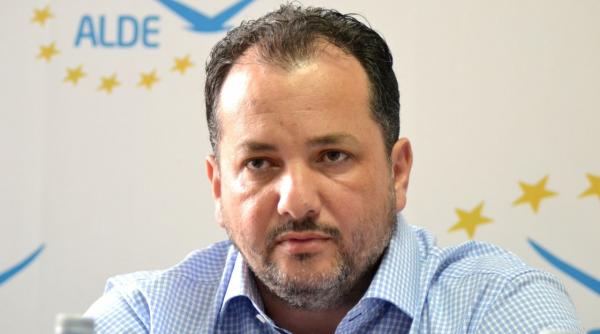 catalin beciu vicepresedinte alde s a autosuspendat din functie dupa ce a folosit cuvinte nepotrivite intr o postare pe facebook