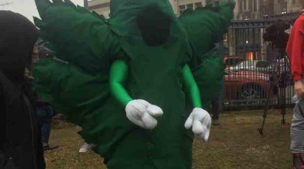 la washington mii de jointuri au fost impartite gratuit