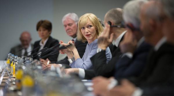 o serie televizata olandeza dezvaluie fata ascunsa a uniunii europene