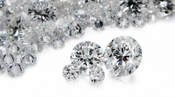 sapte suspecti arestati la 12 ani dupa un important furt de diamante pe aeroportul din amsterdam