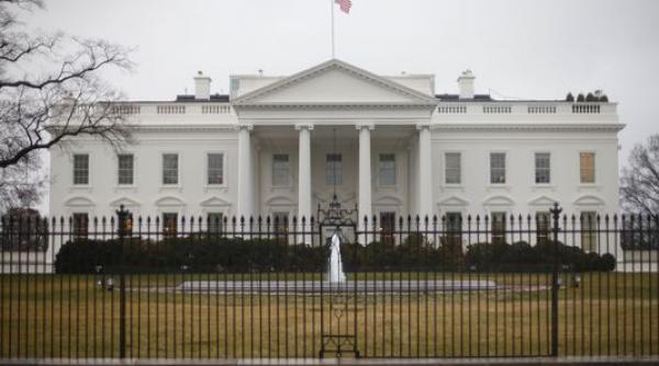 toate referirile legate de schimbarile climatice sterse de pe site ul casei albe la doar 2 minute dupa de trump a fost investit