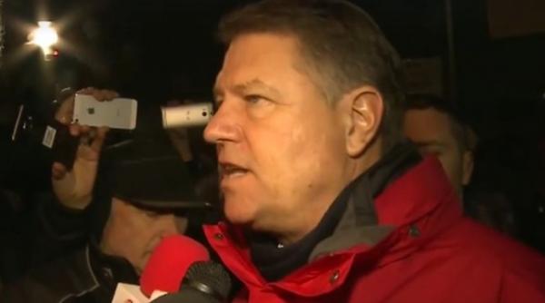 ce a postat klaus iohannis pe facebook despre protestele din piata universitatii