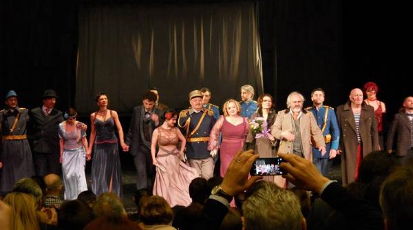 in ochii tai fermecatori teatrul national din chisinau la bucuresti si iasi