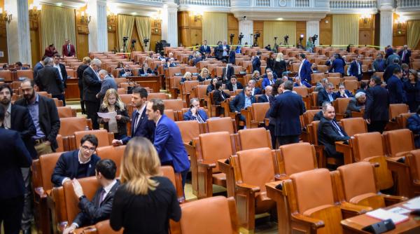 cum si au creditat alesii propriile partide