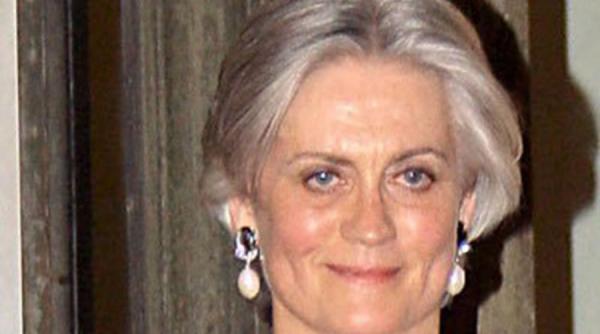 sotia lui fillon a primit in total peste 900 000 de euro ca asistenta parlamentara presa