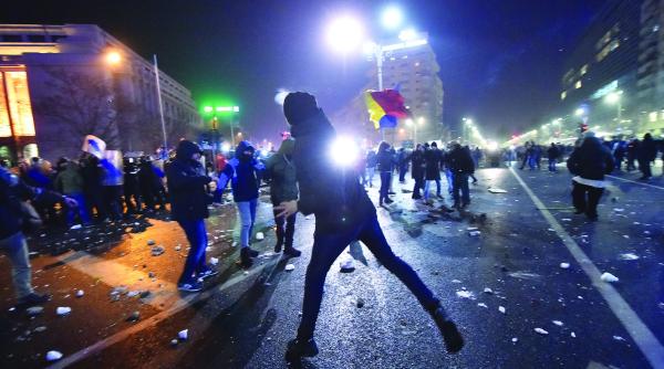 cine sunt huliganii care au deturnat protestele