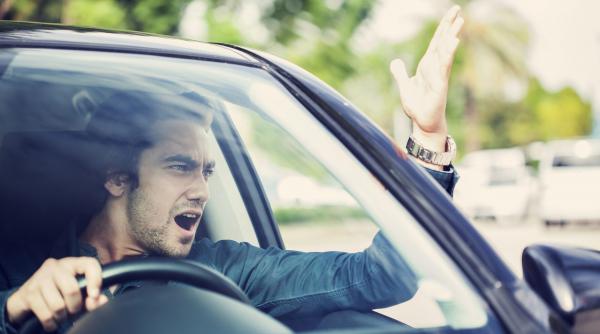 politele rca vor fi mai scumpe pentru soferii agresivi