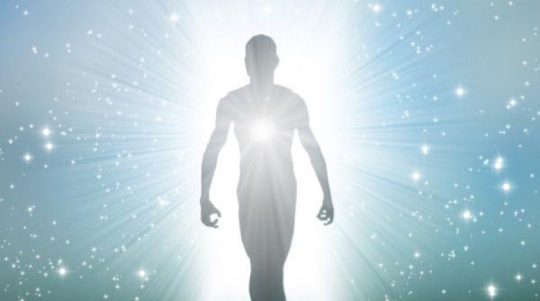 8 semne ca ghidul tau spiritual incearca sa te contacteze