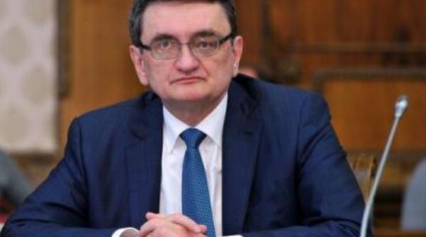 a fost depusa cererea de revocare a lui victor ciorbea la comisiile juridice din parlament