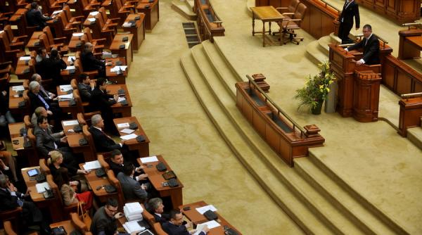 motiunea de cenzura impotriva guvernului grindeanu a fost respinsa