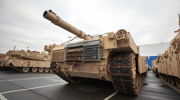 vulturii luptatori americani in romania pentru 9 luni