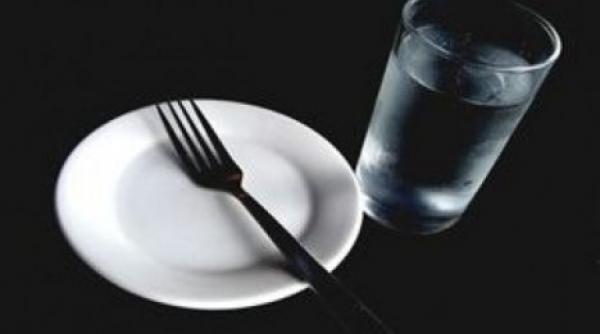 diete sanatoase stii ce se petrece in corpul tau dupa un post negru de 3 zile