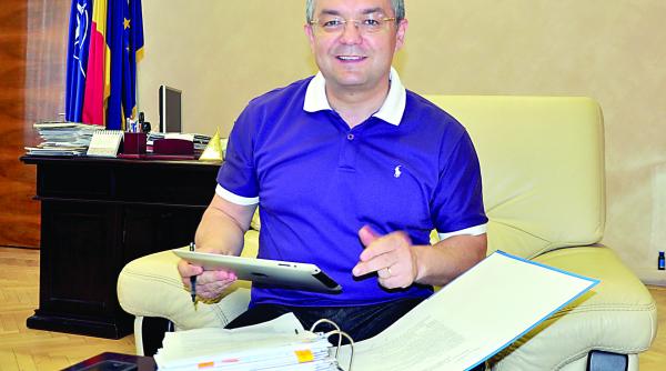 gaina cu pui de aur de la primaria lui boc locurile de joaca si aparatele de fitness in aer liber