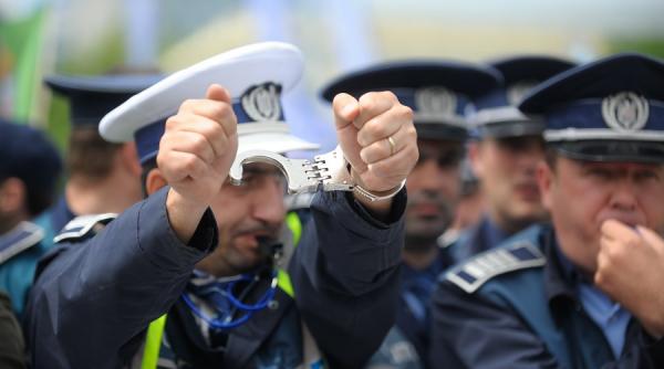 sindicatul politistilor ameninta cu protestele pentru ca nu li s au marit salariile
