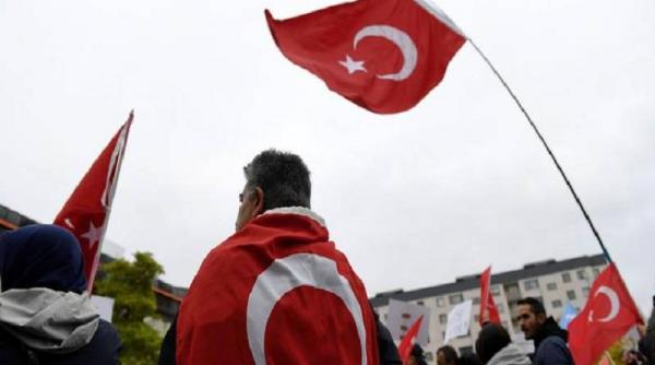 turcia ministerul justitiei a cerut extradarea unor membri ai organizatiei lui gulen din 16 state inclusiv romania