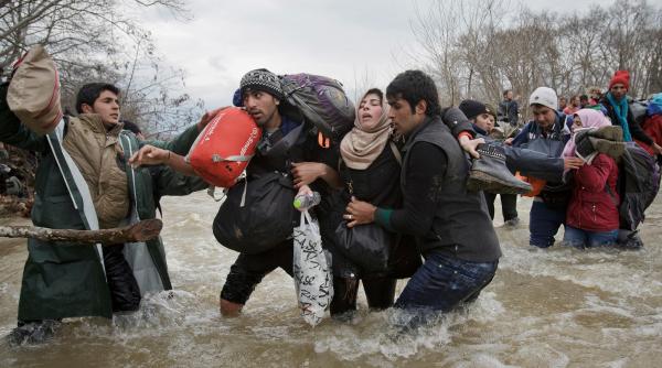 fotograful roman vadim ghirda premiul doi la world press photos cel mai prestigios concurs de fotojurnalism