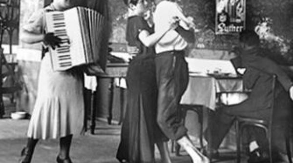 legendarele prostituate de la crucea de piatra din bucurestiul de altadata