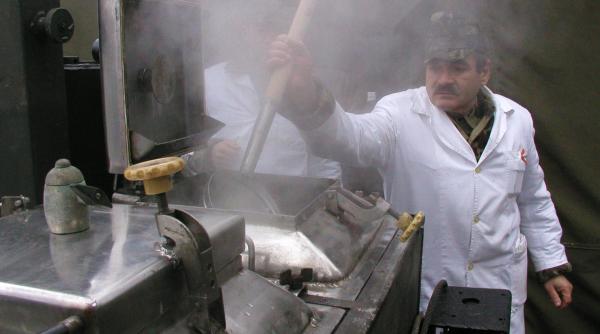 mcarmy firma de catering a mapn bate marile restaurante