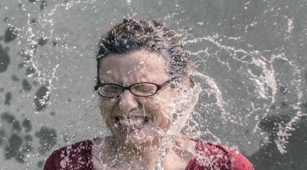 metode naturale de albire a dintilor