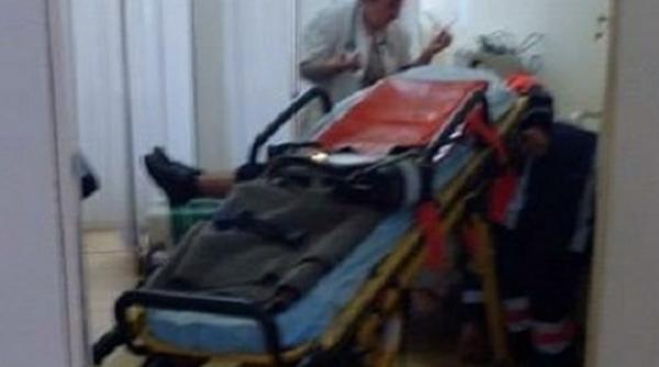 o pensionara a lesinat in timp ce a fost lasata sa astepte pe holul spitalului judetean satu mare