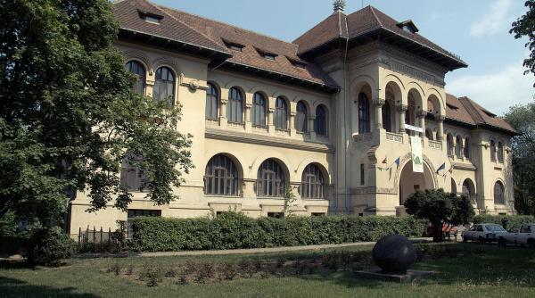 muzeul de geologie adaposteste radiatii mai puternice decat centralele de la cernobil