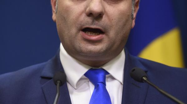 ministrul economiei bonusuri ilegale de 53 000 de euro