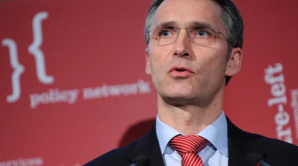 secretar general al nato felicit romania pentru eforturile majore de a creste bugetul pentru aparare la 2 din pib in 2017