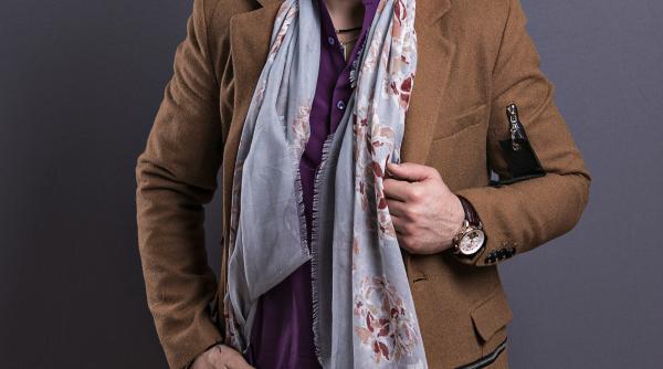 liviu varciu si a facut cinematograf in noua casa