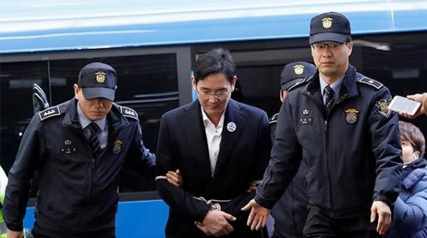 seful samsung inchis in regim solitar de detentie