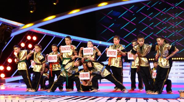 next star 14 copii dedica numarul lor de arte martiale unui coleg plecat prea repede din aceasta lume